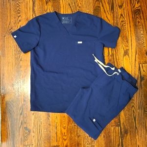 Figs Chisec/Cairo navy scrubs set
